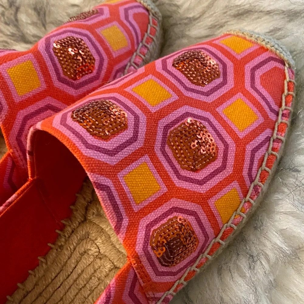 Tory Burch step out